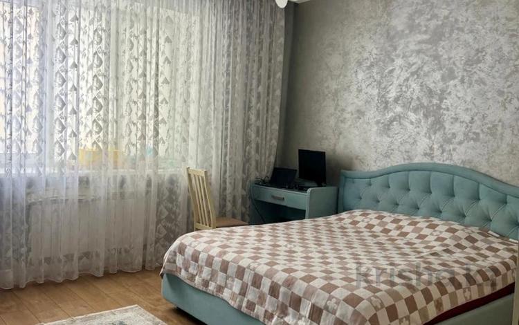3-комнатная квартира · 120 м² · 1/8 этаж, санкибай батыра за 56.5 млн ₸ в Актобе — фото 10