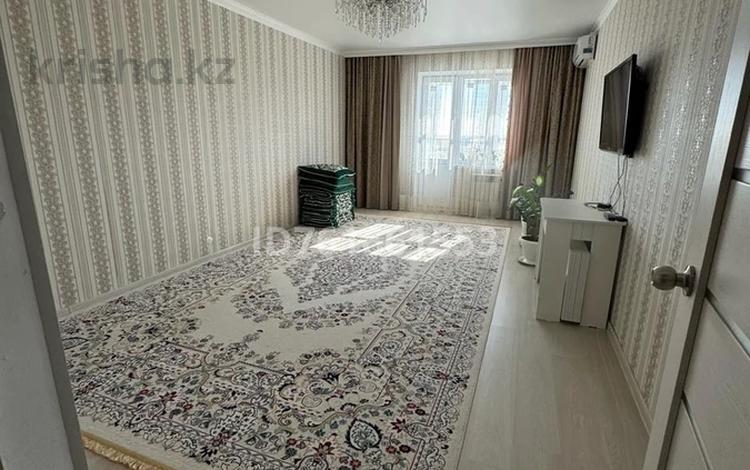 3-комнатная квартира · 87 м² · 7/9 этаж, Ружейникова за 32 млн ₸ в Уральске — фото 2
