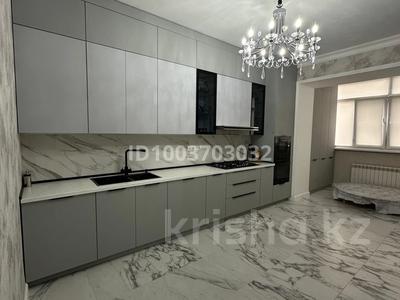 2-бөлмелі пәтер · 103.6 м² · 1/8 қабат, мкр. Алтын орда, санкибай батыра 40 Е, бағасы: 46.5 млн ₸ в Актобе
