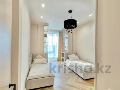 4-бөлмелі пәтер · 132 м² · 8/9 қабат, Лебедева 1/1, бағасы: 170 млн 〒 в Алматы, Бостандыкский р-н