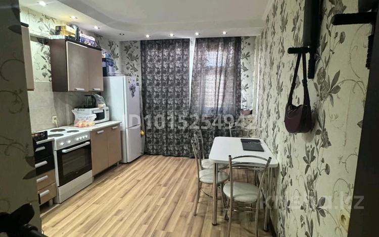 2-бөлмелі пәтер · 38.4 м² · 16/16 қабат, Б.Момышулы 27, бағасы: 22.3 млн ₸ в Астане, Алматы р-н — фото 2