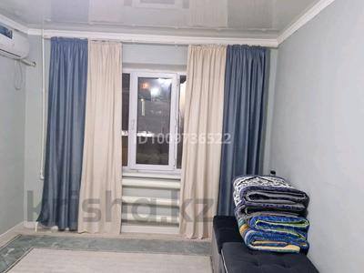 1-комнатная квартира · 35.7 м² · 2/5 этаж, Рысбек Батыра 9А кв8 — Возле корзинка и народный банк и садик. за 7 млн 〒 в Таразе