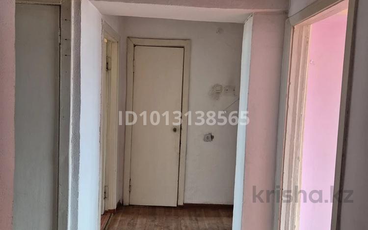 3-бөлмелі пәтер · 78.7 м² · 5/5 қабат, Толе би 5 — Байгазиева, бағасы: 23 млн ₸ в Каскелене — фото 2