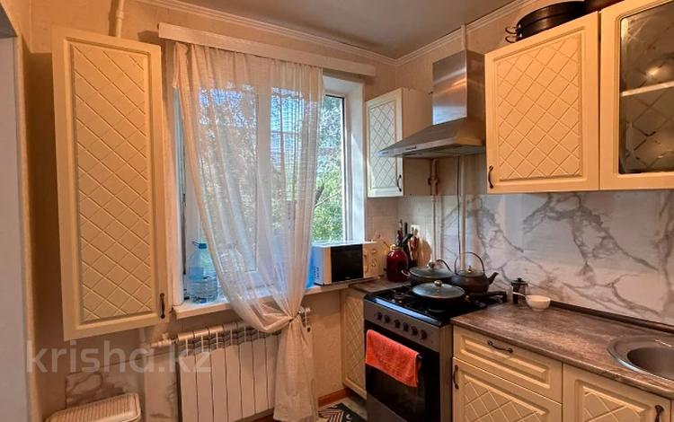 3-комнатная квартира · 63 м² · 2/5 этаж, Тургенова за 17 млн ₸ в Актобе — фото 2