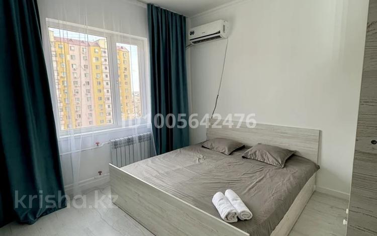 1-комнатная квартира · 60 м² · 11/16 этаж, мкр. Алмагуль 20 за 15 000 ₸ в Атырау — фото 2
