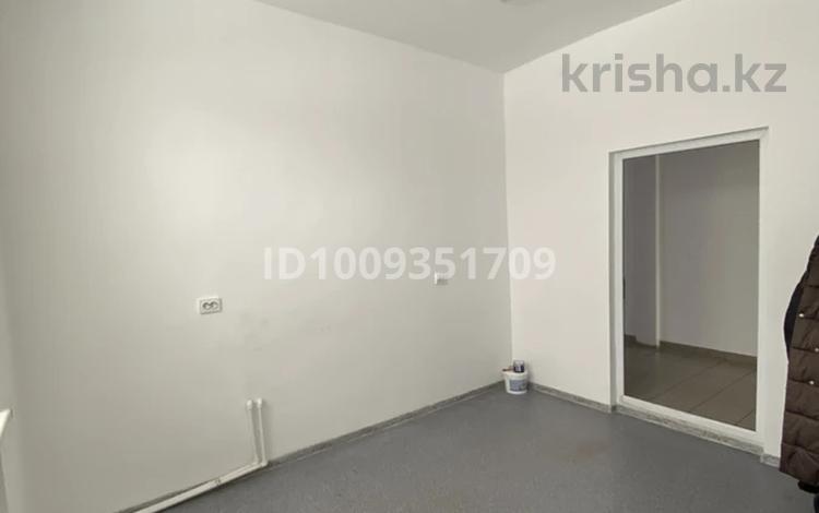 1 комната · 14 м², мкр Новый Город, Резника 14а за 28 000 ₸ в Караганде, Казыбек би р-н — фото 2