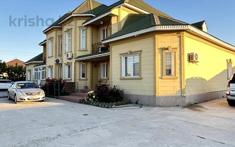 Часть дома · 4 комнаты · 250 м² · 10 сот., Сарсенов 37 за 48 млн ₸ в  — фото 2
