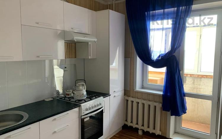 2-комнатная квартира · 75 м² · 5/6 этаж, Победы 104 за 28 млн ₸ в Костанае — фото 2
