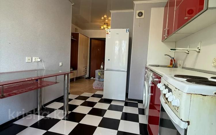 1-бөлмелі пәтер · 34 м² · 2/9 қабат, Естая 89, бағасы: 16 млн ₸ в Павлодаре — фото 2