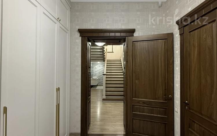 Отдельный дом · 17 комнат · 340 м² · 6 сот., Сеченова — Пересечение улиц Конаева и Айтиева за 179 млн ₸ в Таразе — фото 2