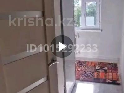 1-комнатная квартира · 30 м² · 5/5 этаж, мкр Айгуль, С.Тюленина 52 за 9.5 млн ₸ в Уральске