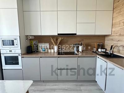 3-комнатная квартира · 75 м² · 7/10 этаж, мкр Юго-Восток, Камали Дүйсембекова 53/8 за 46 млн ₸ в Караганде, Казыбек би р-н