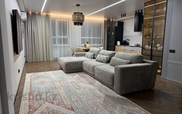 3-бөлмелі пәтер · 100 м² · 4/7 қабат, Илияса Есенберлина 16 — Утепова, бағасы: 70 млн ₸ в Усть-Каменогорске — фото 13
