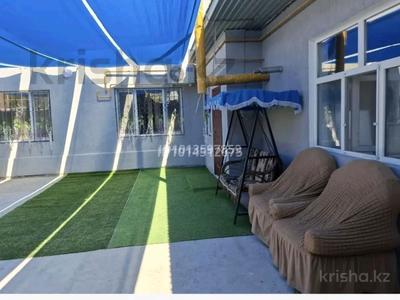 Дом · 7 комнат · 200 м², Скаткова за 60 000 ₸ в 
