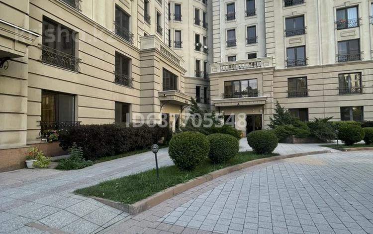 2-комнатная квартира, 74.7 м², 3/7 этаж, мкр Мирас