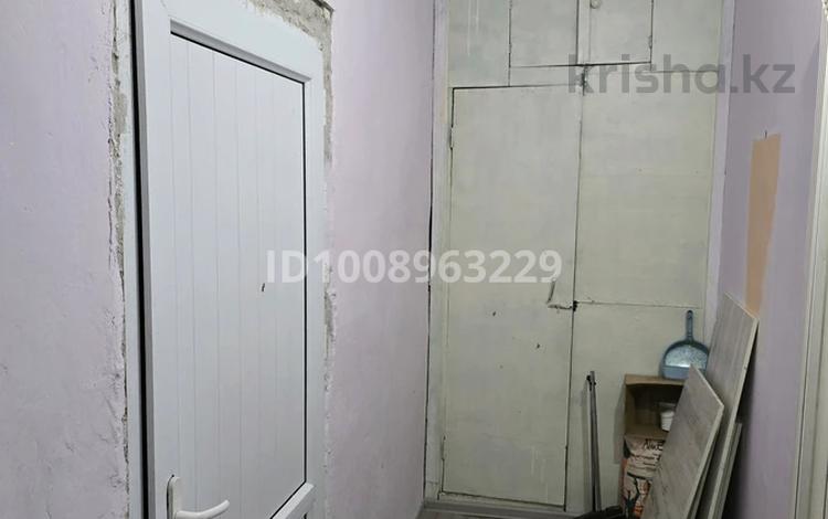 2-комнатная квартира · 53 м² · 1/5 этаж, 6 мкр 16 за 8.5 млн ₸ в Жанатасе — фото 2