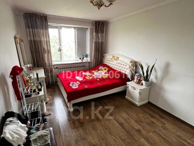 3 комнаты · 75 м² · 5/5 этаж, Розыбакиева 68 за 145 000 〒 в Алматы, Алмалинский р-н