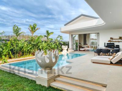 Отдельный дом · 3 комнаты · 342 м² · 4.72 сот., Маник за ~ 362 млн 〒 в Пхукете