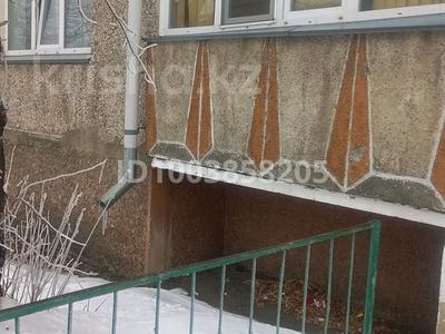 3-комнатная квартира · 68 м² · 1/5 этаж, Алтынсарина 194 — 3 школа за 26.4 млн 〒 в Петропавловске