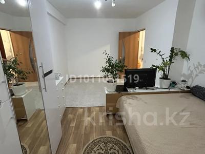1-комнатная квартира · 35.5 м² · 1/9 этаж, Самал 98 — 10 микрорайон за 18 млн ₸ в Уральске