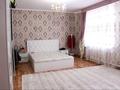 Жеке үй · 10 бөлме · 400 м² · 10 жүзд., Красная звезда богенбая 21 — Иманова, бағасы: 54 млн ₸ в Таразе — фото 10