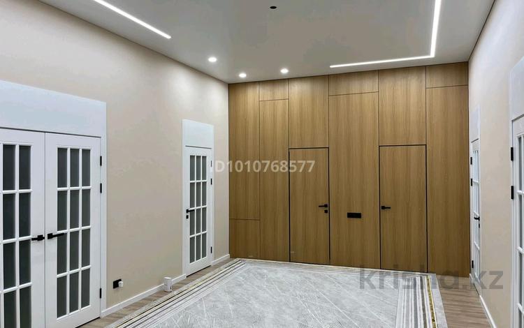 4-бөлмелі пәтер · 173 м² · 5/8 қабат, 32А ш/а. 1/1, бағасы: 59.5 млн ₸ в Актау, 32А мкр — фото 13