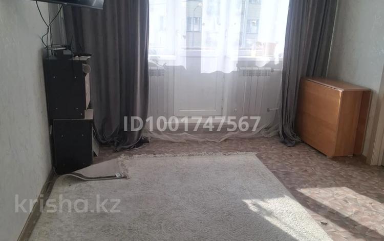 2-бөлмелі пәтер · 45 м² · 2/5 қабат, 1 микрорайон 7, бағасы: 8.5 млн ₸ в  — фото 2