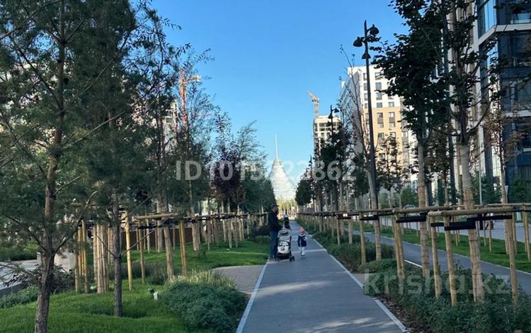 1-комнатная квартира · 40 м² · 3/14 этаж, Санжара Асфендиярова 10 за 300 000 ₸ в Астане, Нура р-н — фото 2
