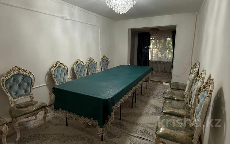 4-комнатная квартира · 104 м² · 1/5 этаж, мкр Аксай-3А 63 за 55 млн ₸ в Алматы, Ауэзовский р-н — фото 11
