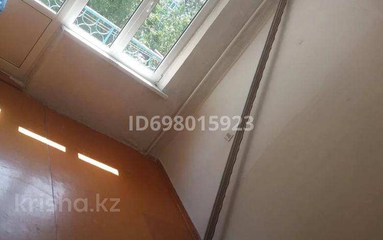 1-бөлмелі пәтер · 33.2 м² · 4/5 қабат, Абай 21, бағасы: 13 млн ₸ в  — фото 3