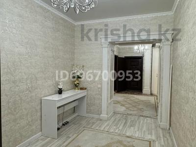 Продажа квартир в Костанайской обл.: 5-комнатная квартира · 180 м² · 1/9 этаж, 5-й микрорайон, 5 мкр 17 за 90 млн 〒 5-комнатная квартира · 180 м² · 1/9 этаж, 5-й микрорайон, 5 мкр 17 за 90 млн 〒 в Костанае