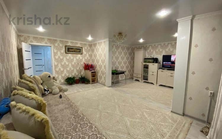 5-комнатная квартира · 103 м² · 1/6 этаж, Камзина 28 за 27.5 млн ₸ в Аксу — фото 14