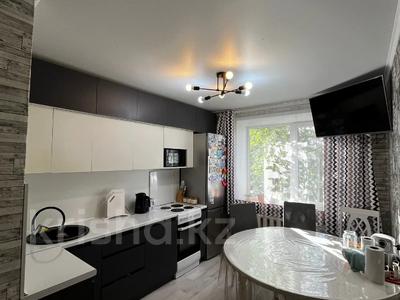 5-бөлмелі пәтер · 103 м² · 1/6 қабат, Камзина 28, бағасы: 27.5 млн ₸ в Аксу