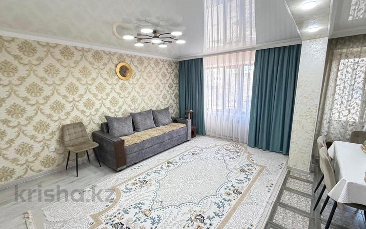 3-комнатная квартира · 60 м² · 2/5 этаж, Назарбаева 103 за 200 000 ₸ в Талдыкоргане — фото 2