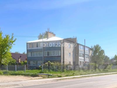 3-бөлмелі пәтер · 58.5 м² · 2/3 қабат, Микрорайон Дорожник 33, бағасы: 22.5 млн ₸ в Затобольске (Тобыле)