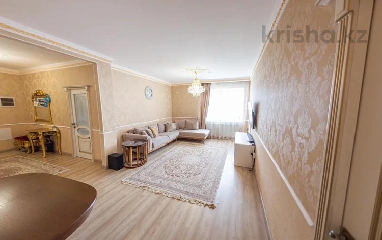 3-комнатная квартира, 93.2 м², 5/9 этаж, Туркестан 32 за 50.5 млн 〒 в Астане, Есильский р-н — фото 2