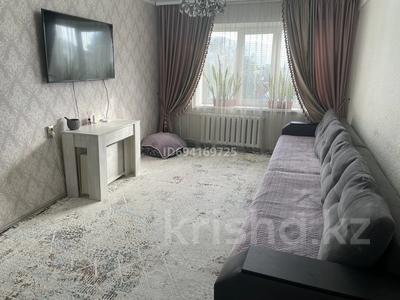 3-комнатная квартира, 57 м², 4/4 этаж, 1 Мкр 13 за 25 млн 〒 в Есик