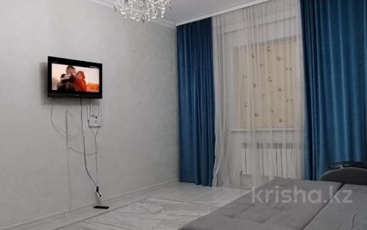 1-бөлмелі пәтер · 50 м² · 1/16 қабат, Болашак 12, бағасы: 150 000 ₸ в Талдыкоргане, мкр Болашак — фото 6