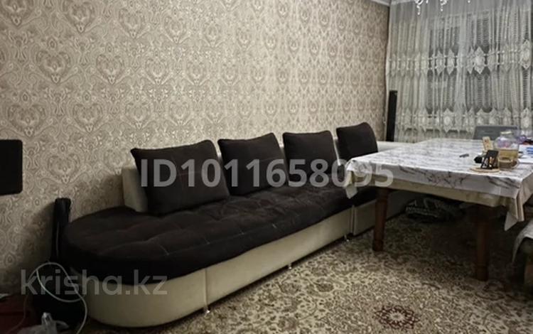 3-бөлмелі пәтер · 53 м² · 4/5 қабат, ул. Ондасынов — Микрорайон Самал, Детский сад “Алия”, Ресторан Ақбаян., бағасы: 18 млн ₸ в Туркестане — фото 2