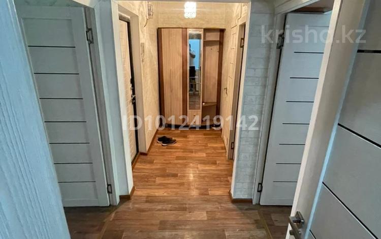 2-бөлмелі пәтер · 53 м² · 3/5 қабат, мкр Алатау 52, бағасы: 120 000 ₸ в Таразе — фото 2