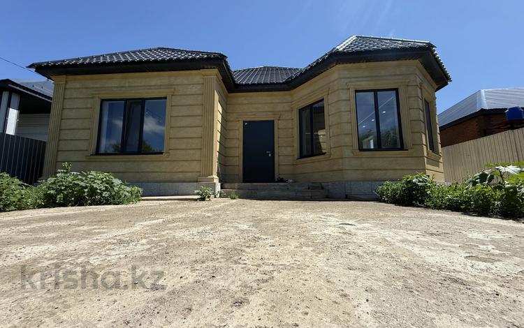 Отдельный дом · 5 комнат · 200 м² · 5 сот., мкр. Зачаганск пгт 1 за 67 млн ₸ в Уральске — фото 2