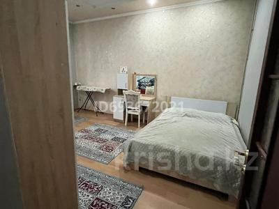 2-комнатная квартира, 200 м², 2 этаж помесячно, Орынбай батыр 1А за 150 000 〒 в Шымкенте