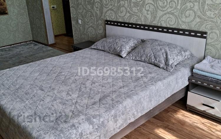1-бөлмелі пәтер · 45 м² · 8/9 қабат, 15й микрорайон 18 — Ауэзова, бағасы: 12 000 〒 в Семее — фото 18