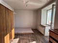 3-бөлмелі пәтер, 58 м², 2/5 қабат, мкр Михайловка , Крылова 58, бағасы: 24.5 млн 〒 в Караганде, Казыбек би р-н — фото 3