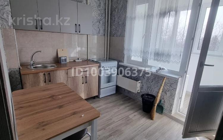 1-комнатная квартира · 38.5 м² · 4/5 этаж, мкр Аксай-4 56 за 31 млн ₸ в Алматы, Ауэзовский р-н — фото 2