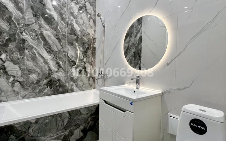2-комнатная квартира · 43 м² · 3/20 этаж, Жумекен Нажимеденов 33 за 23.5 млн ₸ в Астане, Сарайшык р-н — фото 2