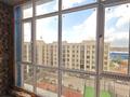 3-бөлмелі пәтер · 85 м² · 6/6 қабат, Юго-Восток ш/а., 137-й учетный квартал 787 — Район Байсанат, Арена Парк , Сапфир, бағасы: 29 млн ₸ в Караганде, Казыбек би р-н — фото 21