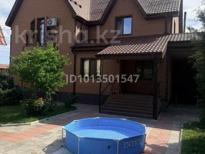 Жеке үй · 7 бөлме · 243.5 м² · 10 жүзд., Алматы 43 — Возле Драматеатра, бағасы: 98 млн ₸ в Талдыкоргане, мкр Жастар