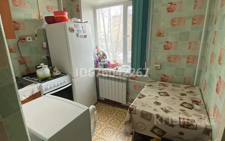 4-бөлмелі пәтер · 60 м² · 2/5 қабат, Сортировка, Локомотивная 151, бағасы: 14.5 млн ₸ в Караганде, Алихана Бокейханова р-н — фото 2