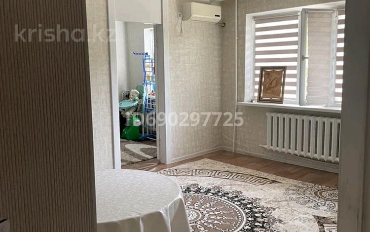 2-комнатная квартира, 48 м², 1/5 этаж, Алашахан 5 за 15 млн 〒 в Жезказгане — фото 2